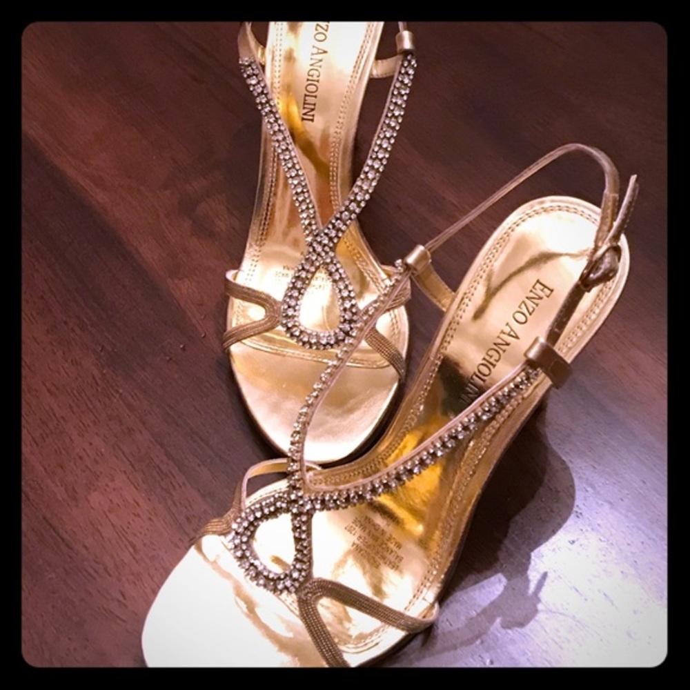 NEW Enzo Angiolini Gold & Rhinestone Strappy Heels -7 Dwts